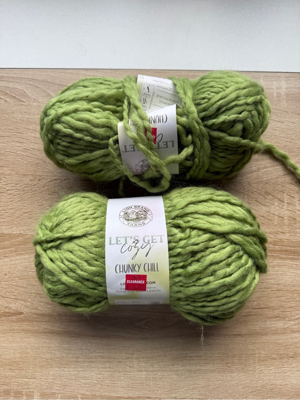 Lion brand roving extra bulky weight yarn